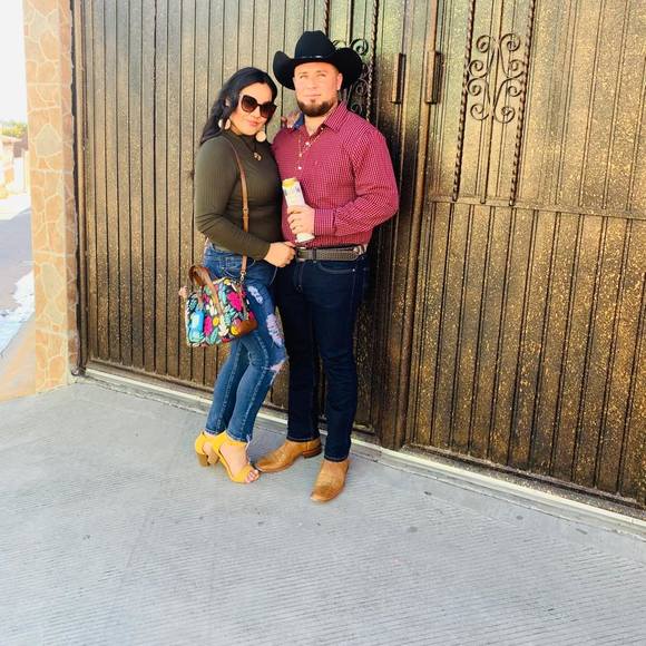 Profile Picture of Rafael Arroyo (@paredesjanet14) on Poshmark