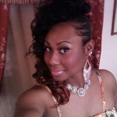 Profile Picture of Britney Cochran (@@pinkcandilips) on Twitter