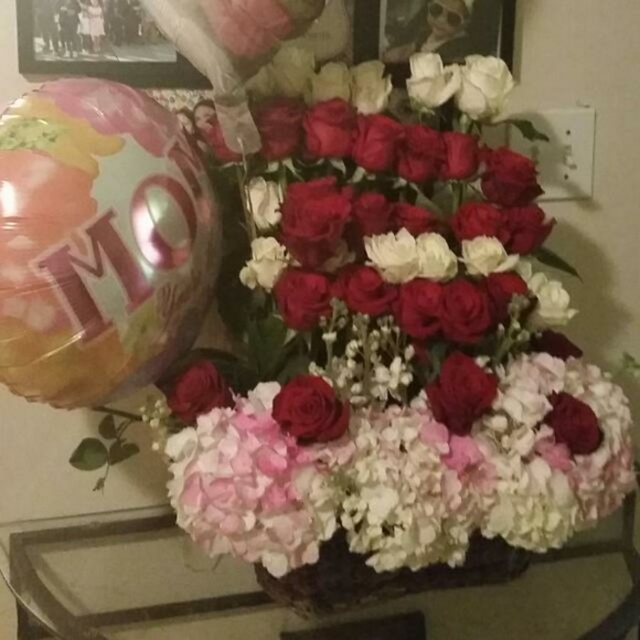 Profile Picture of Guadalupe Perez (@lupe9_) on Poshmark