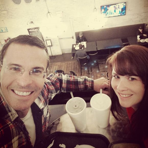 Profile Picture of Erin Matthews (@erinsmatthews) on Poshmark