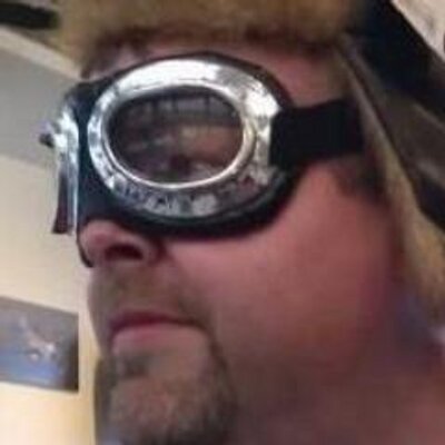Profile Picture of Stephen Bare (@ChemGuy007) on Twitter