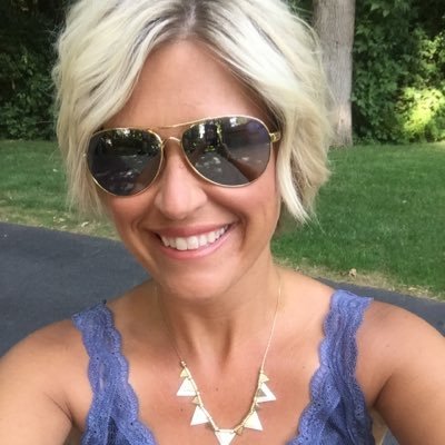 Profile Picture of Jodi Collins (@collins_jodi) on Twitter