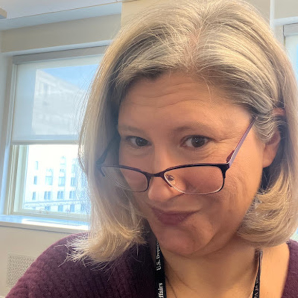 Profile Picture of Jennifer Sypolt (@jen202412) on Poshmark