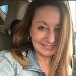 Profile Picture of Shelly Riddle (@shellyfromsparklecity) on Instagram