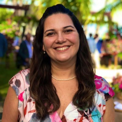 Profile Picture of Paula Perrelli (@paulaperrelli) on Twitter
