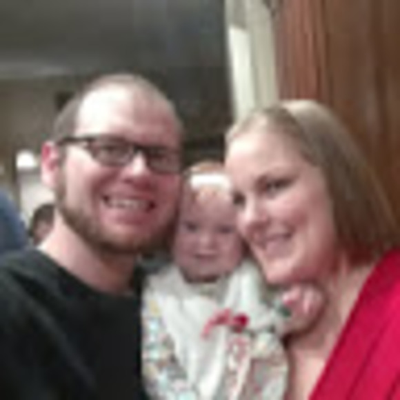 Profile Picture of Darren Small (@darrensmall86) on Poshmark