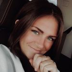 Profile Picture of Taylor Biniakewitz (@taybiniakewitz) on Instagram