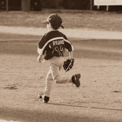 Profile Picture of Tracy Andrews Hudson (@tracyandrews) on Twitter