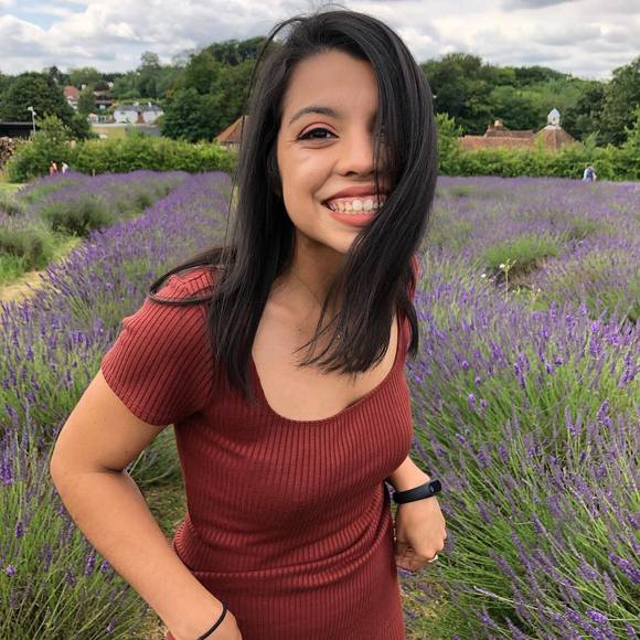 Profile Picture of Julia Hurtado (@jhurt15) on Poshmark