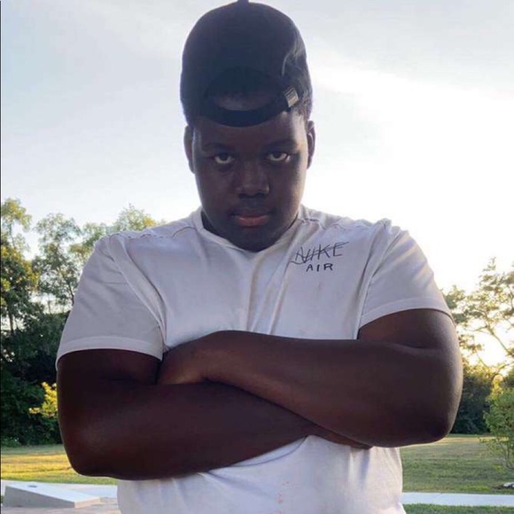 Profile Picture of Dajarin Rhodes (@dajarin) on Poshmark