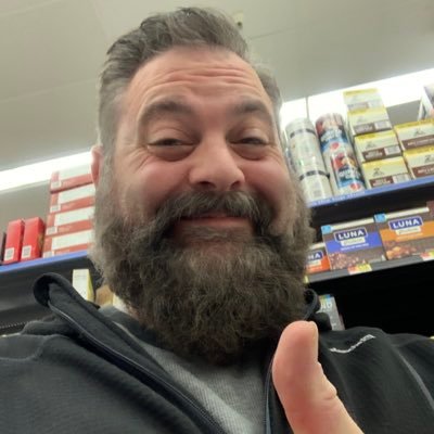 Profile Picture of Joseph Weil (@JosephWeil11) on Twitter