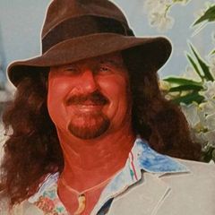 Profile Picture of ralph (@randycozatt) on Tiktok