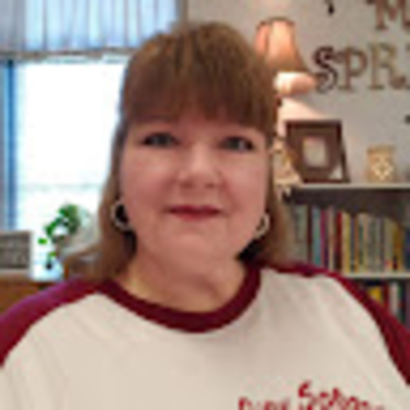 Profile Picture of Robin Spriggs (@robin_spriggs) on Poshmark