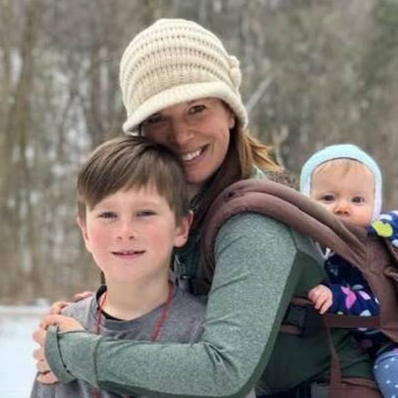 Profile Picture of Meg Miller besterci (@meglmiller) on Poshmark