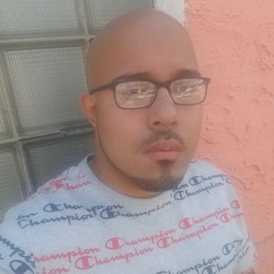 Profile Picture of Enrique Torres (@IamRocksizzle) on Twitter