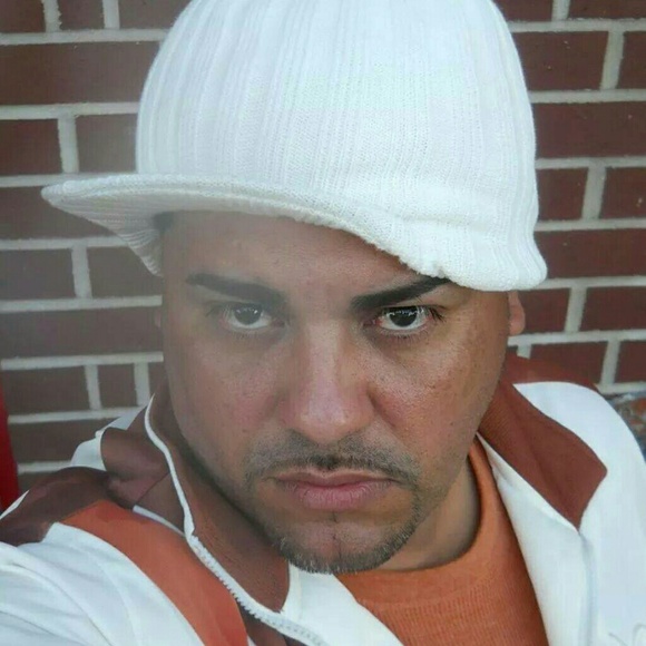 Profile Picture of Luis Ledesma (@liche) on Poshmark