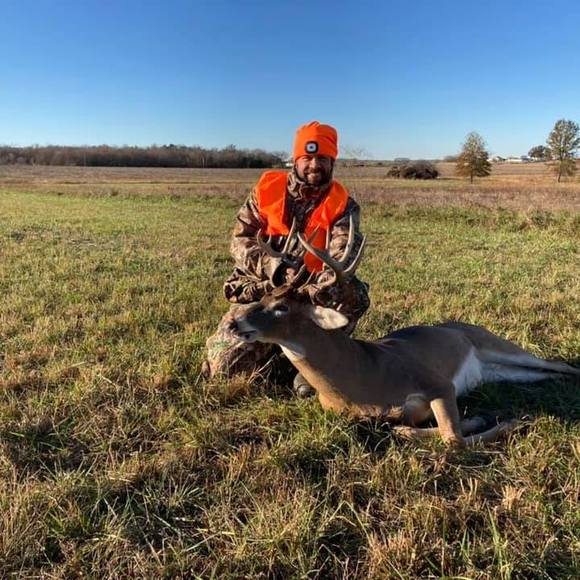 Profile Picture of Tyler Vestal (@bump834) on Poshmark