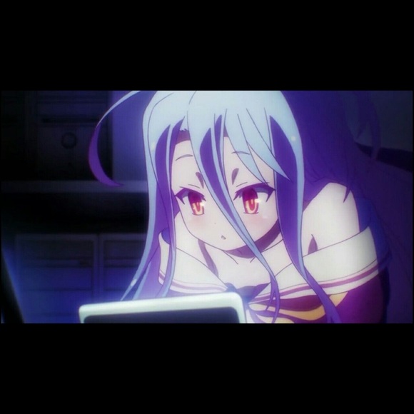 Profile Picture of David Hwang (@hwng) on Poshmark