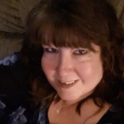 Profile Picture of Jennifer Etter (@etter_jennifer) on Twitter