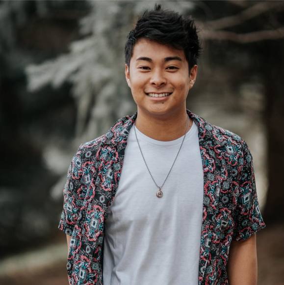 Profile Picture of Curtis Finneman (@finnney10) on Poshmark