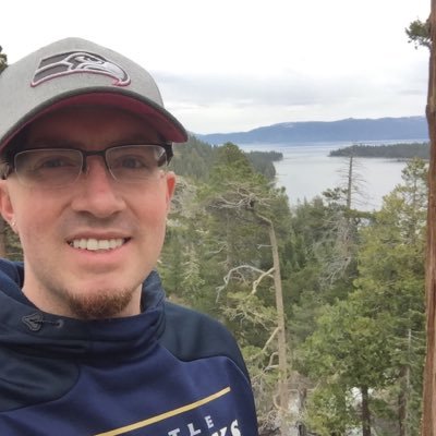 Profile Picture of David J Makovec (@DjMakovec) on Twitter