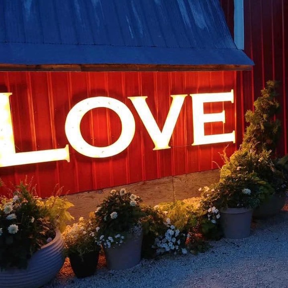 Nathalie Laurencelle - Poshmark Profile Picture of Nathalie Laurencelle (@nlaurencelle) on Poshmark