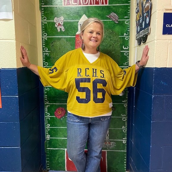 Profile Picture of Kerry Moore (@kerrymoore561) on Poshmark