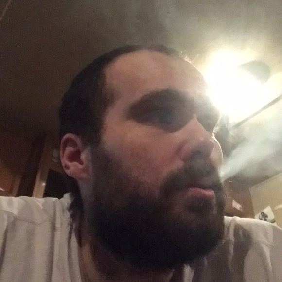 Profile Picture of Robert Higgins (@rhiggins2630) on Poshmark