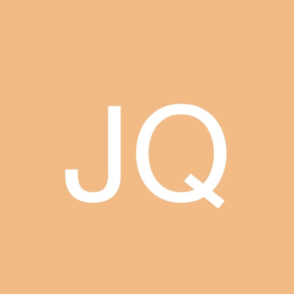 Profile Picture of Jasmine Queeley (@jasqueel) on Poshmark