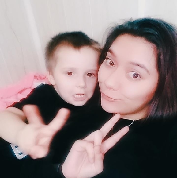 Profile Picture of Felicia Batts (@felicia_batts) on Poshmark