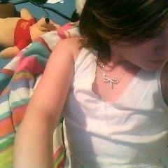 Profile Picture of Chloe Bassett (@chlooe_xx) on Myspace