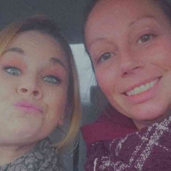 Profile Picture of Vanessa Arsenault (@vanessaarsen691) on Poshmark
