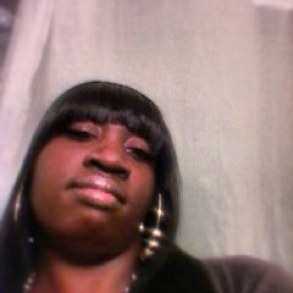 Profile Picture of Tishana Moore (@patrice31) on Poshmark