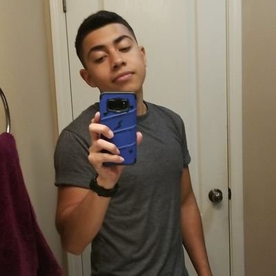 Profile Picture of Ivan Silva (@ivsilva13) on Twitter