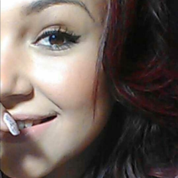 Profile Picture of Athena Rose (@_arose21) on Poshmark