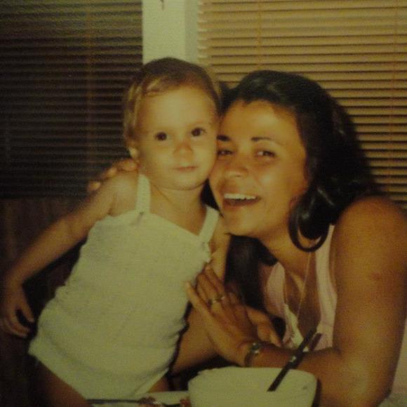 Angela Bernardson - Poshmark Profile Picture of Angela Bernardson (@abernardson) on Poshmark