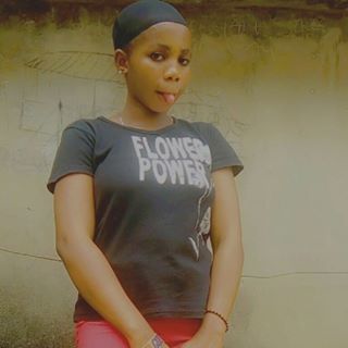 Profile Picture of Vanessa Anne (@vanessa.pearls.52) on Facebook