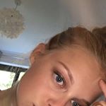 Profile Picture of Molly Hamer (@locked_mh) on Instagram