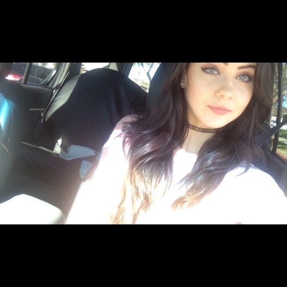 Profile Picture of Heather Wrixon (@hwrixon) on Poshmark