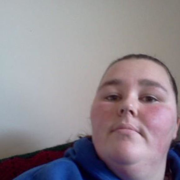 Nicole Haddeman - Poshmark Profile Picture of Nicole Haddeman (@nicolehaddeman) on Poshmark