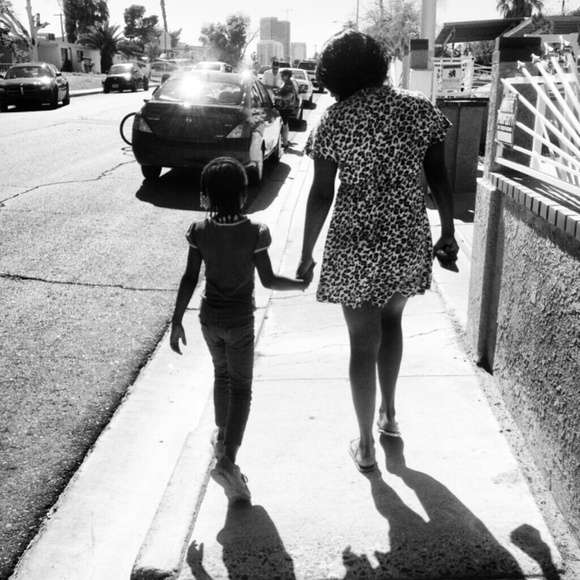 Profile Picture of Drienne Millam (@dri1983) on Poshmark