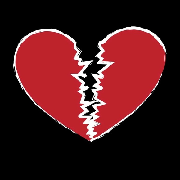 Profile Picture of George Cuevas (@george_cuevas) on Poshmark