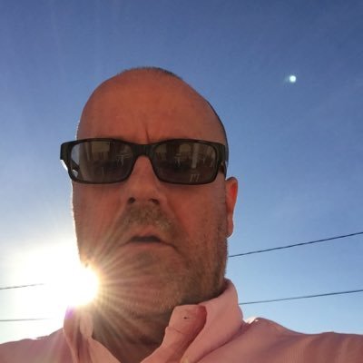 Profile Picture of Chris Onslow (@SenorChip) on Twitter