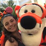 Caitlin Sternberg - Instagram Profile Picture of Caitlin Sternberg (@caitlinsternberg) on Instagram
