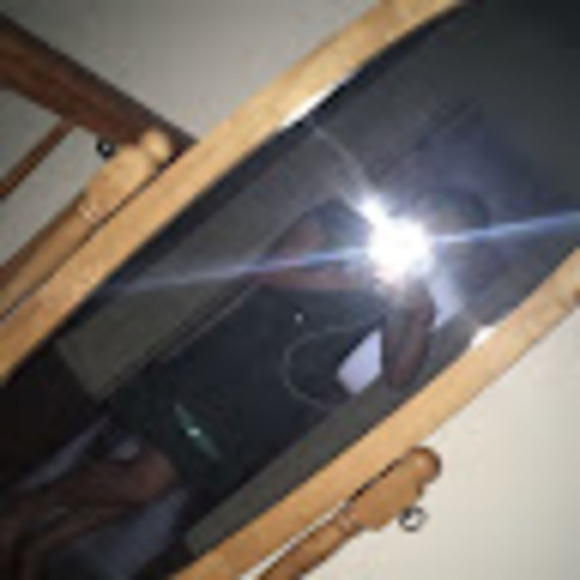Kaylee Agretto - Poshmark Profile Picture of Kaylee Agretto (@kxylee11) on Poshmark