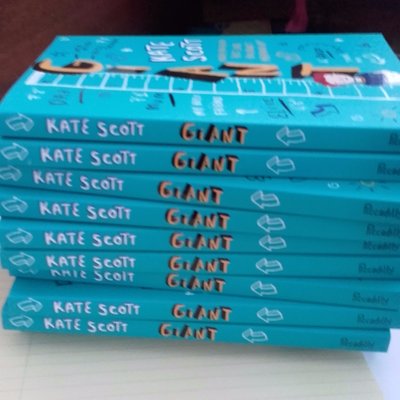 Profile Picture of Kate Scott (@KateScottWriter) on Twitter