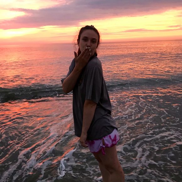 Profile Picture of Cassidy Dahill (@crdahill) on Poshmark