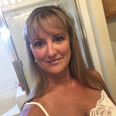 Profile Picture of Lynne Page (@LynnesHealth) on Twitter