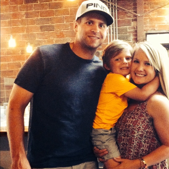 Profile Picture of Lacey Hochenauer (@lacehoch) on Poshmark