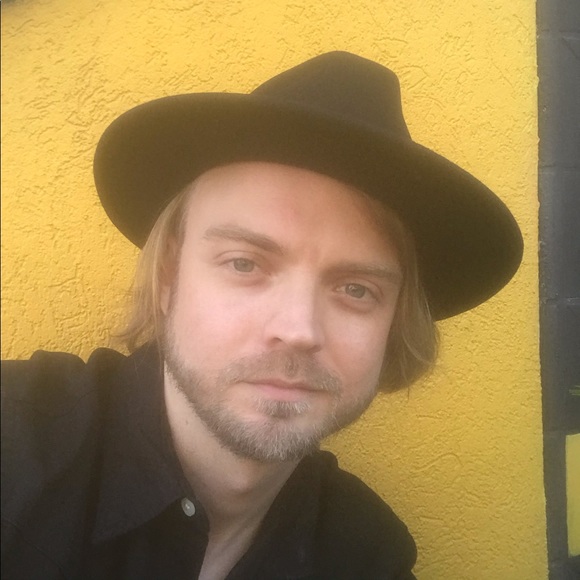 Profile Picture of Daniel Goodwill (@dansomebadwill) on Poshmark
